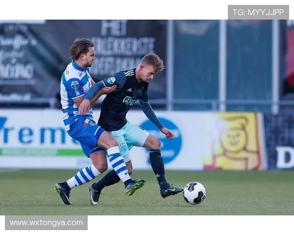 特拉普:重返巴黎如归家 加盟巴黎FC非退居二线 特拉普:重返巴黎如归家 加盟巴黎FC非退居二线